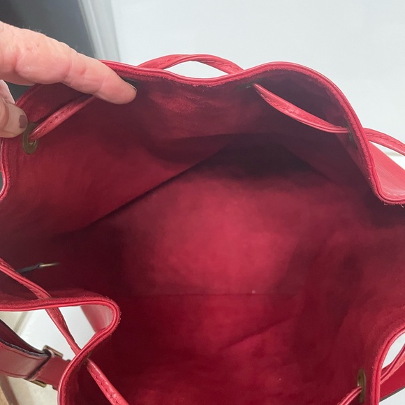 Louis Vuitton Noe Epi Leather Bucket bag- 90’s EUC! - Picture 5 of 14